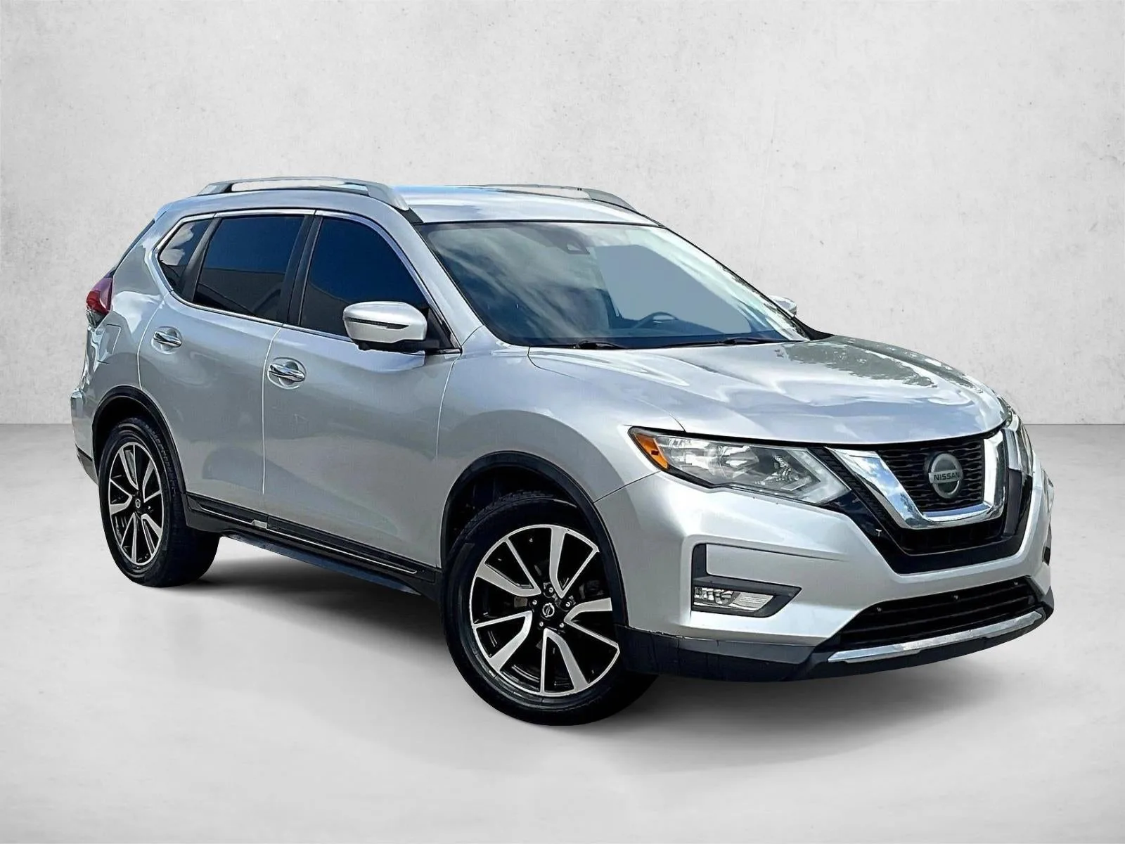 2020 Nissan Rogue FWD SL photo 9