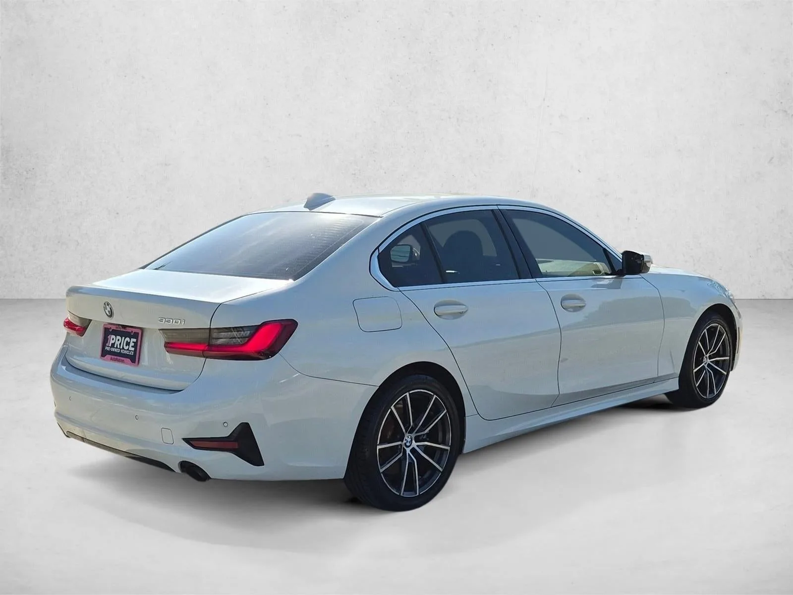 2021 BMW 330i Sedan North America photo 3