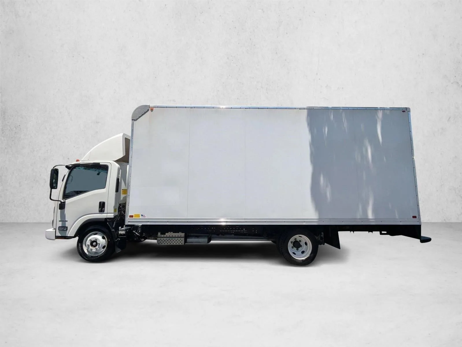 2023 Chevrolet Low Cab Forward 4500 HG 1WT photo 9