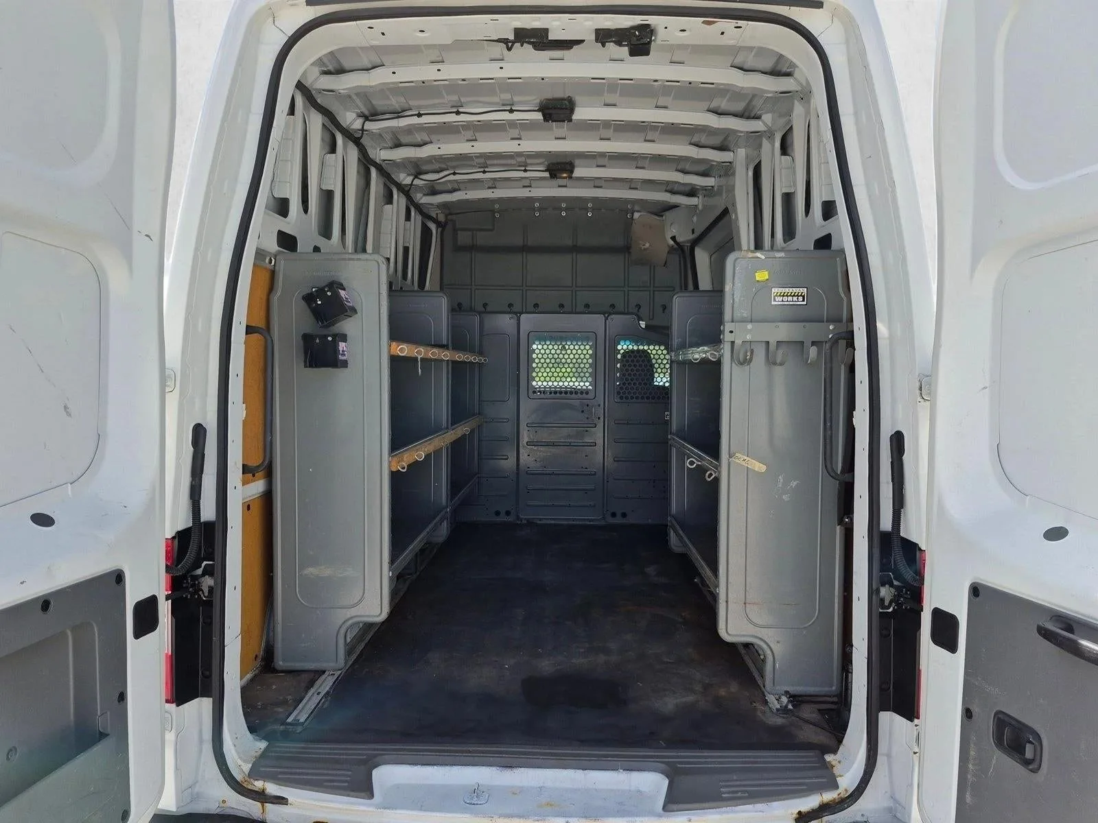2020 Nissan NV Cargo High Roof V6 SV photo 6