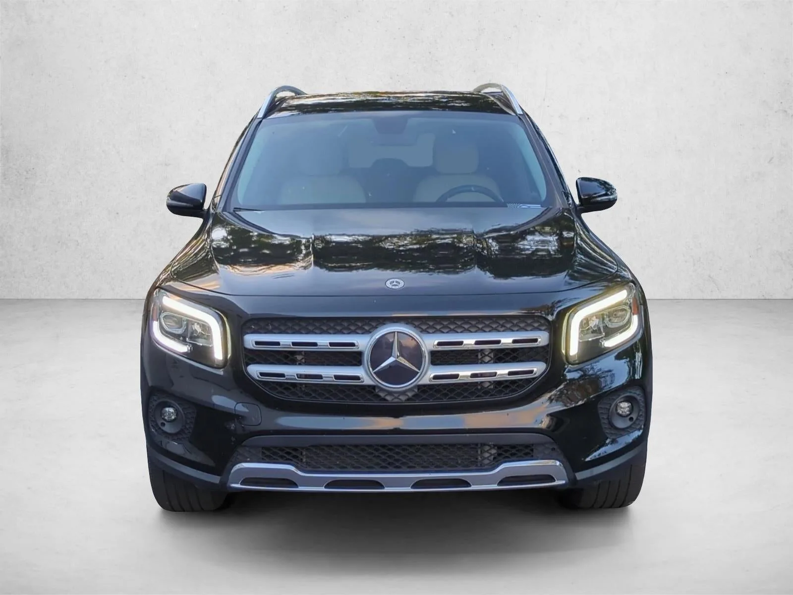 2020 Mercedes-Benz GLB GLB 250 SUV photo 2