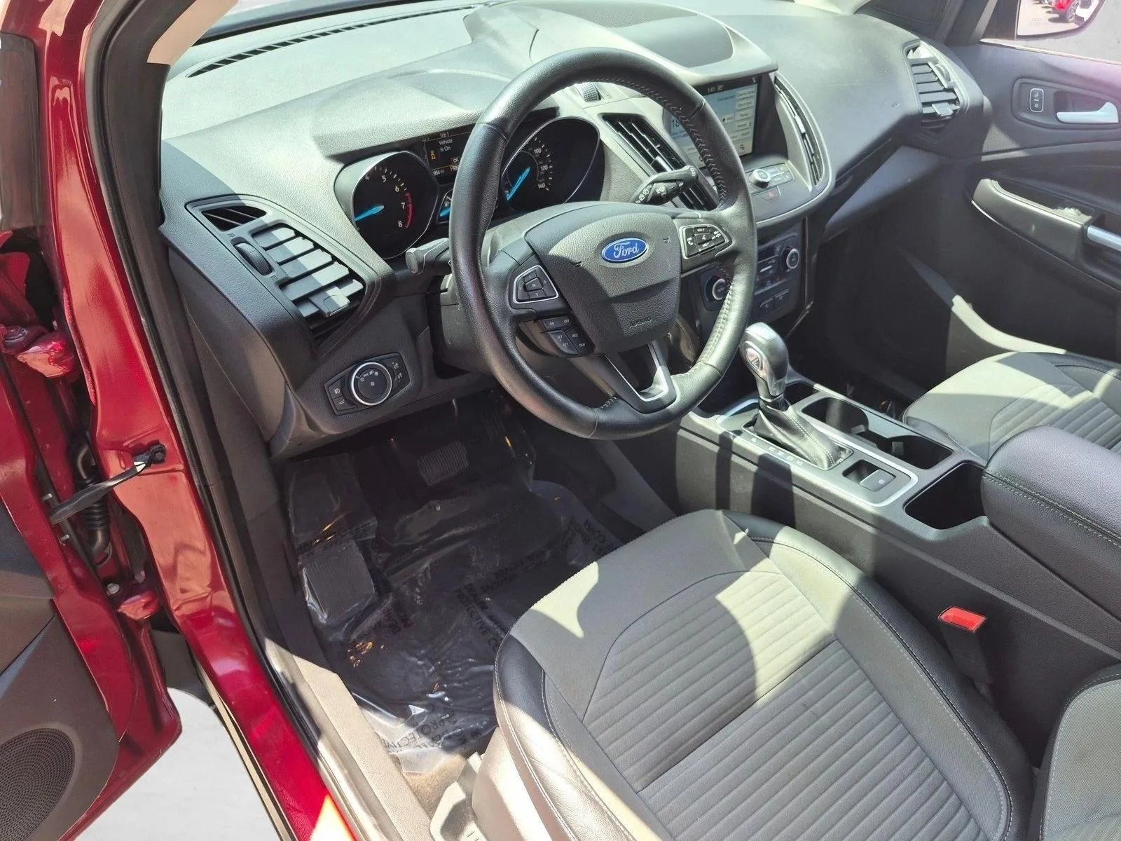 2019 Ford Escape Base photo 9
