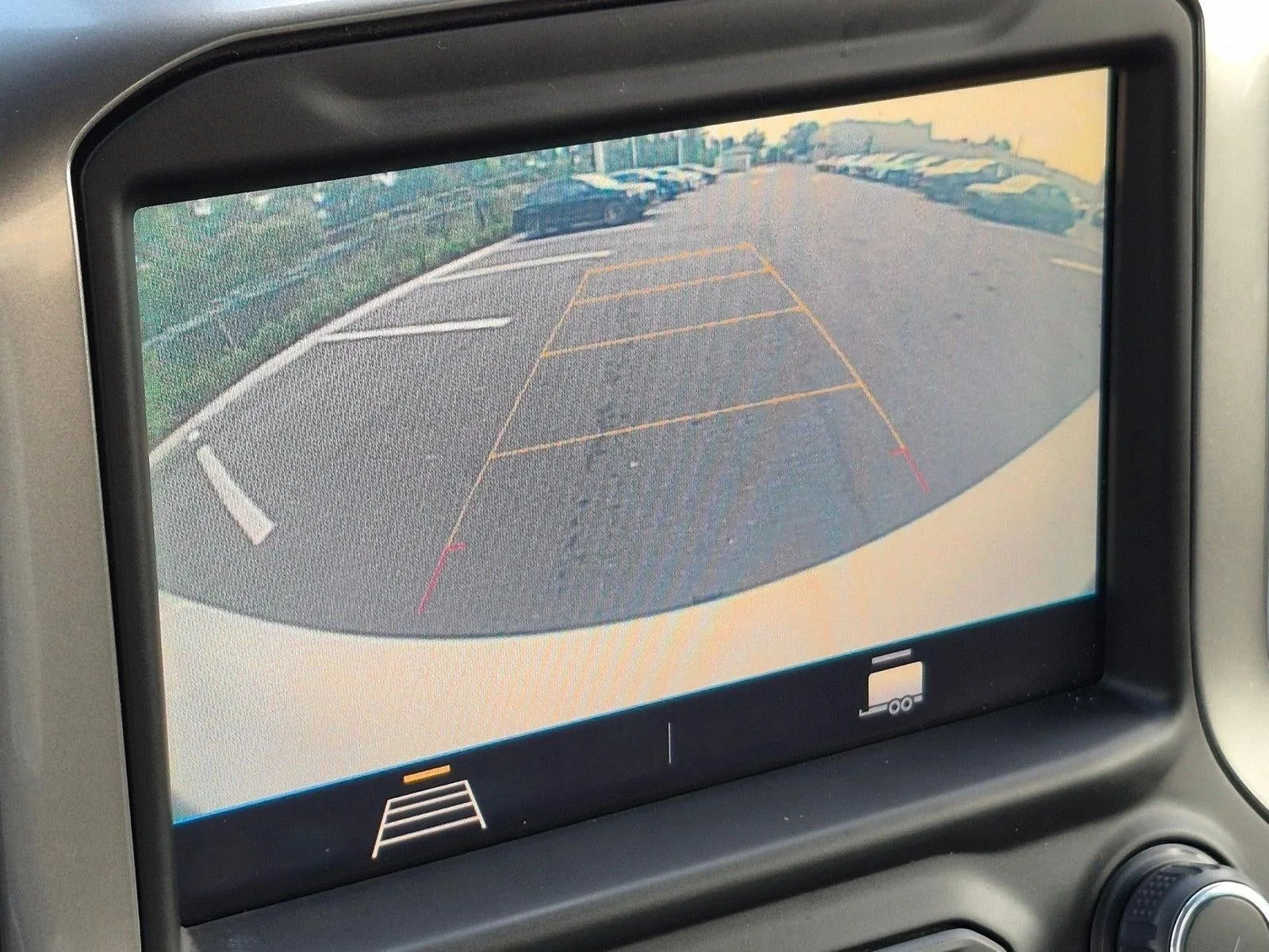 2019 Chevrolet Silverado 1500 Double Cab Standard Box 2-Wheel Drive LT photo 12