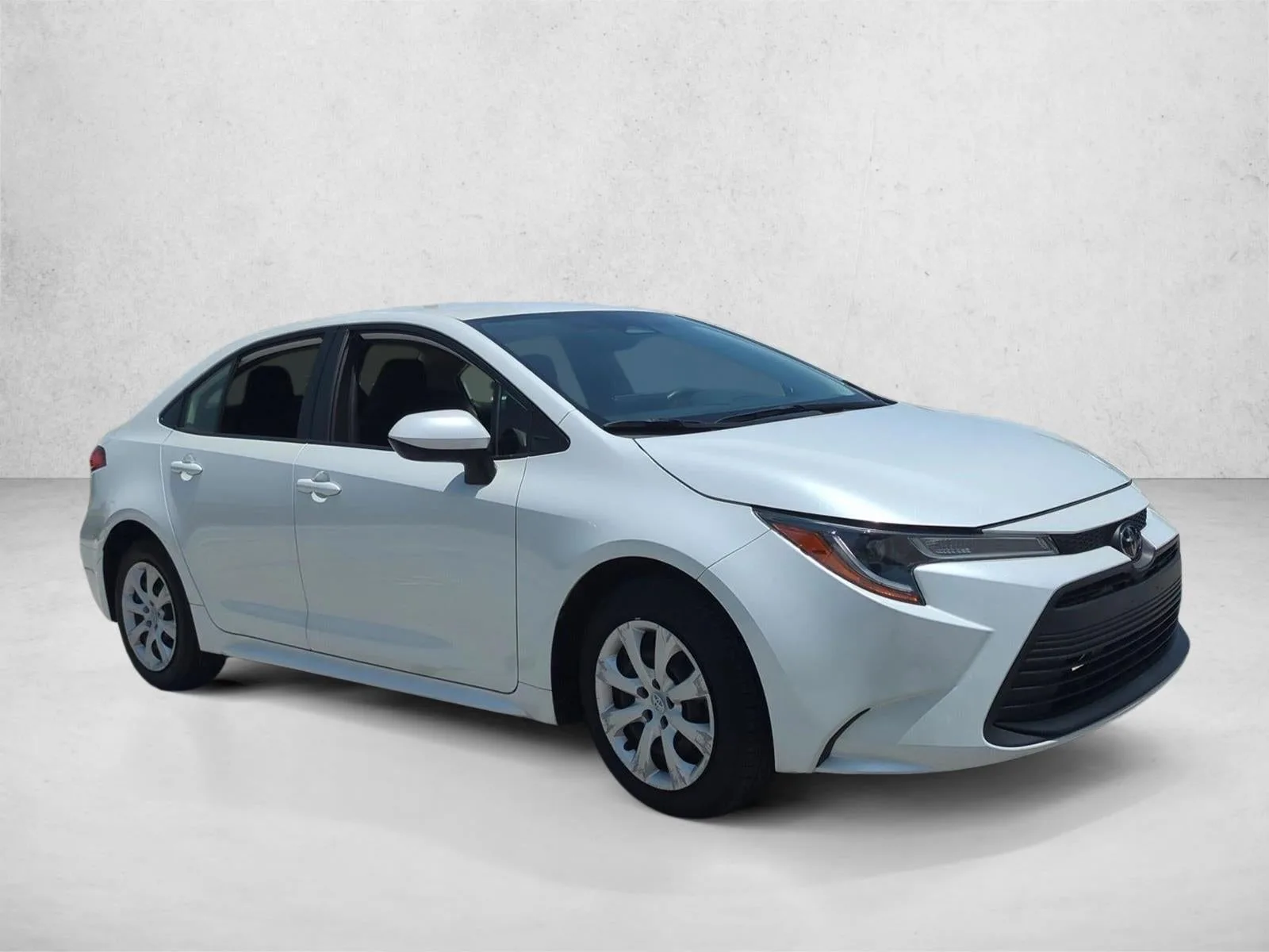 2024 Toyota Corolla LE CVT (Natl) photo 3