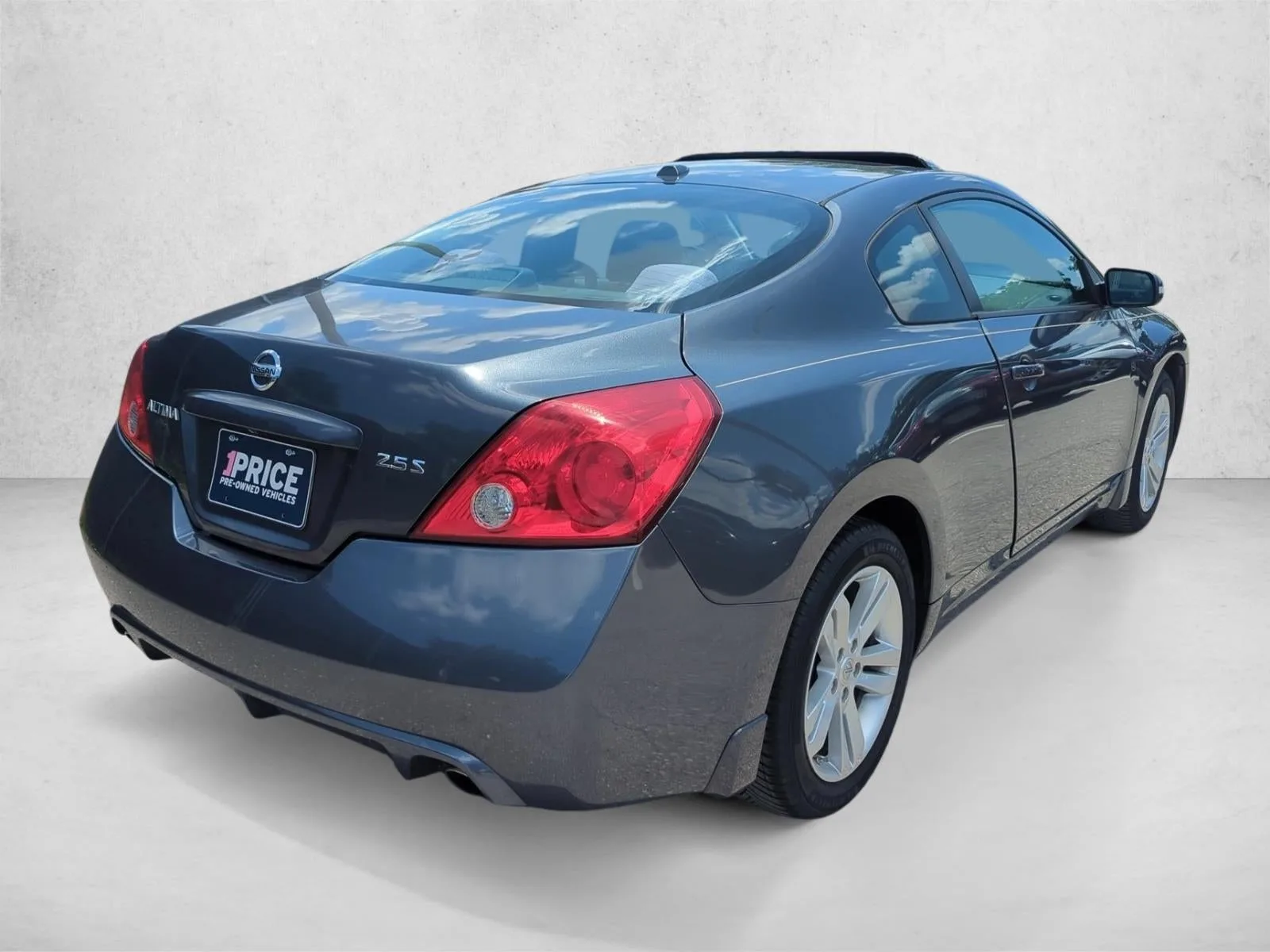 2013 Nissan Altima 2dr Cpe I4 2.5 S photo 5
