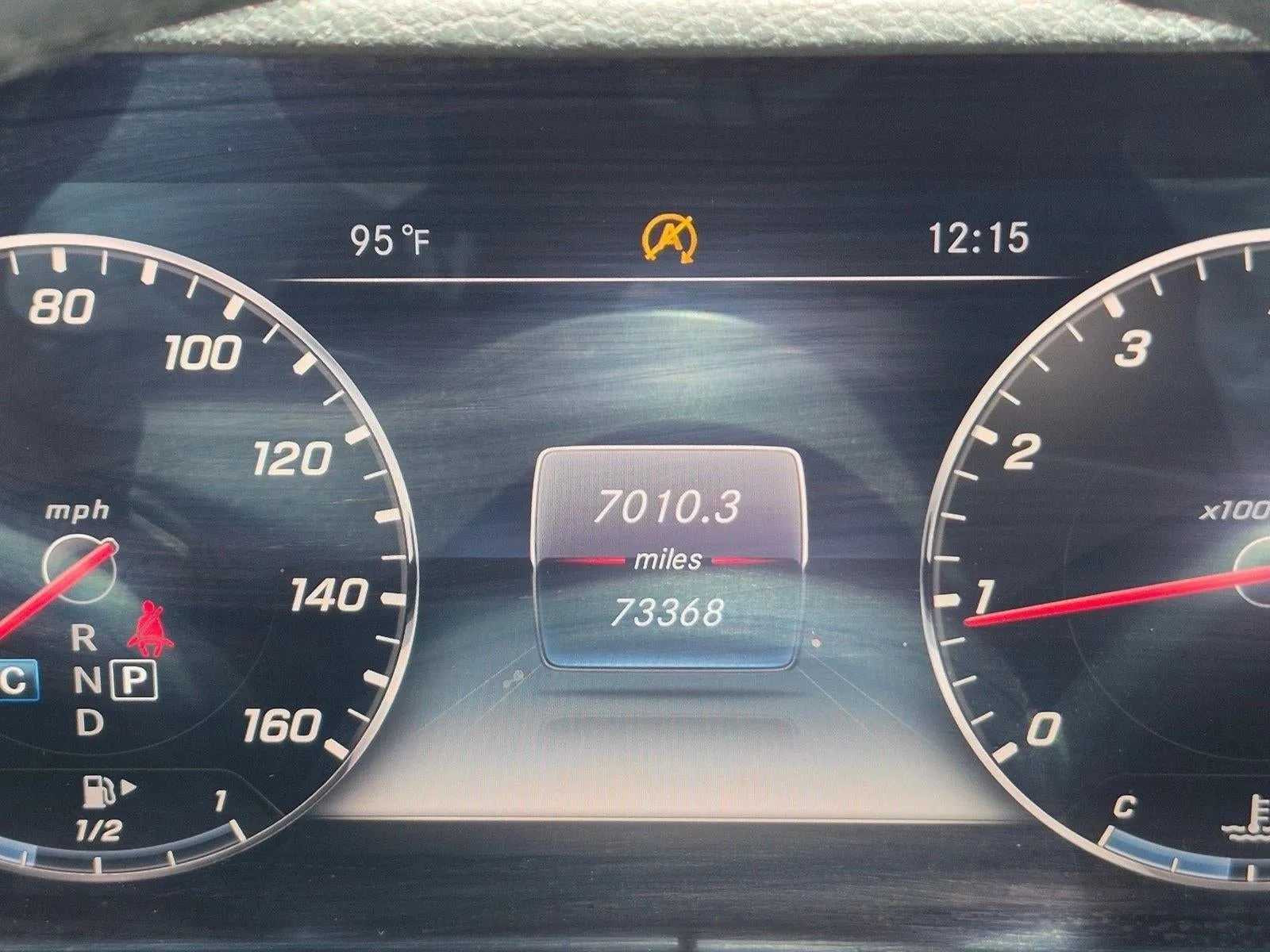 2020 Mercedes-Benz E 350 4MATIC® photo 11