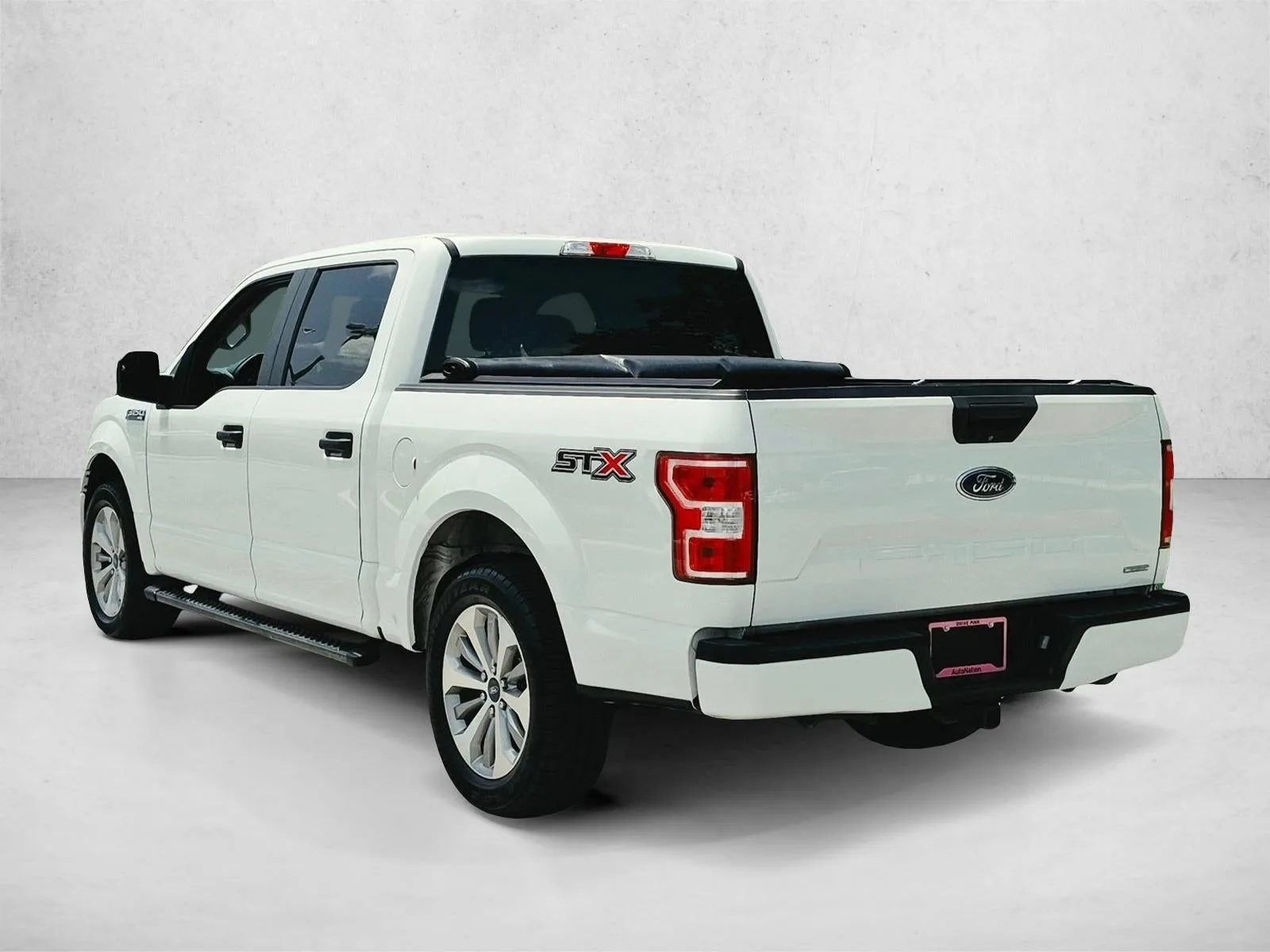 2018 Ford F-150 XL 2WD SuperCrew 5.5' Box photo 7
