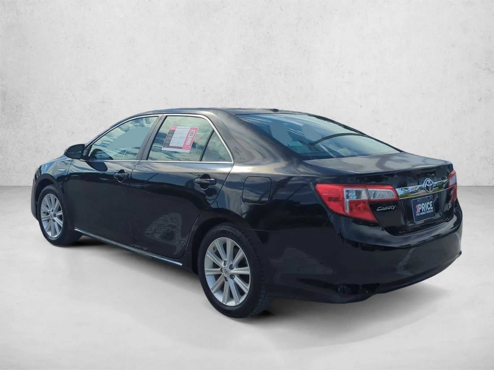 2012 Toyota Camry Hybrid 4dr Sdn XLE (Natl) photo 7