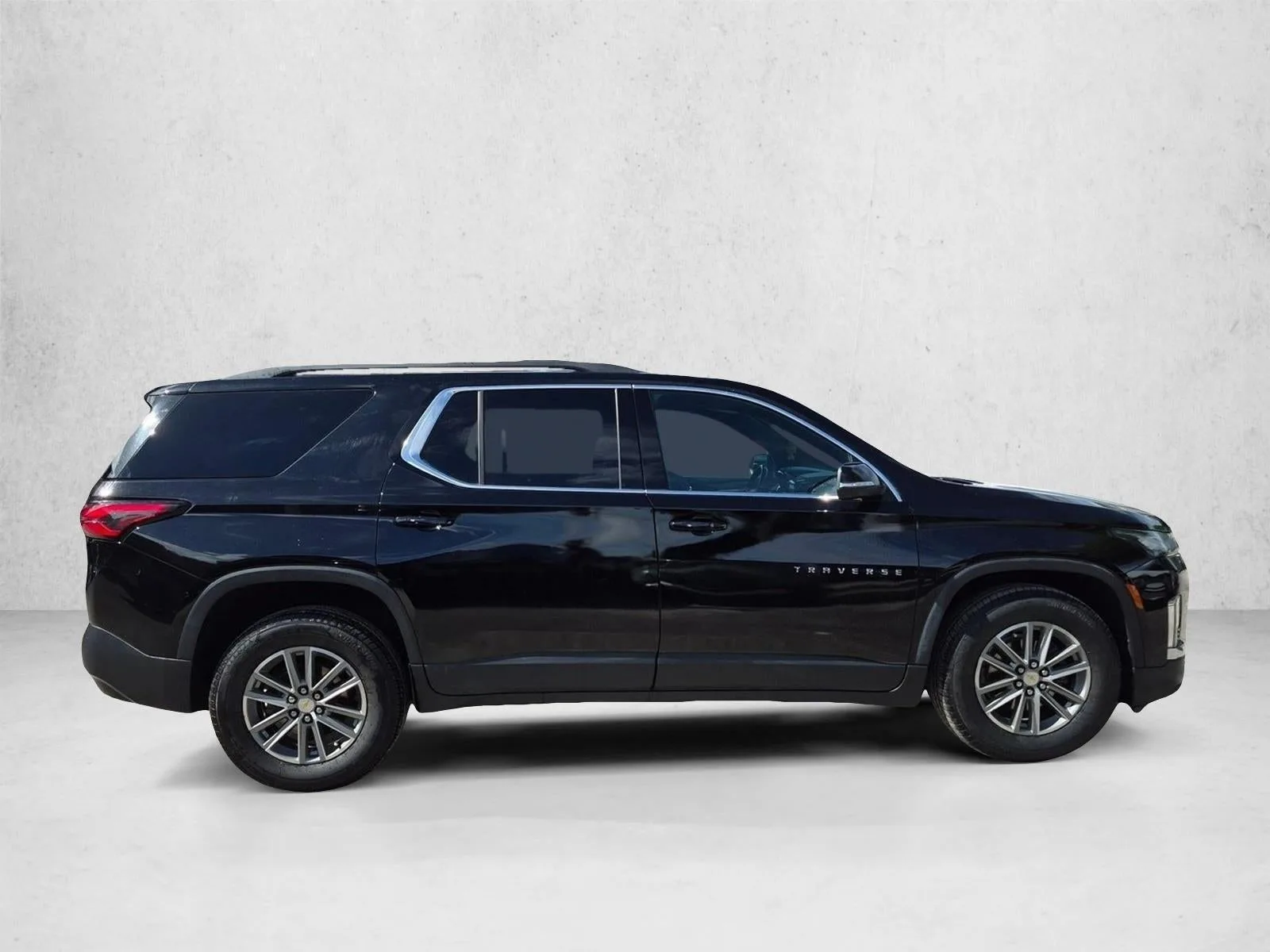 2022 Chevrolet Traverse LT Cloth photo 4