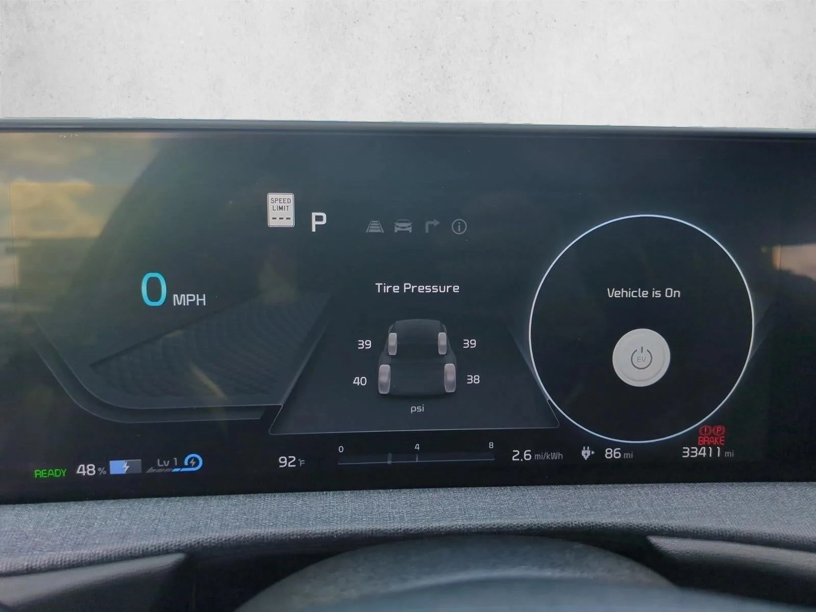 2022 Kia EV6 Light RWD photo 11