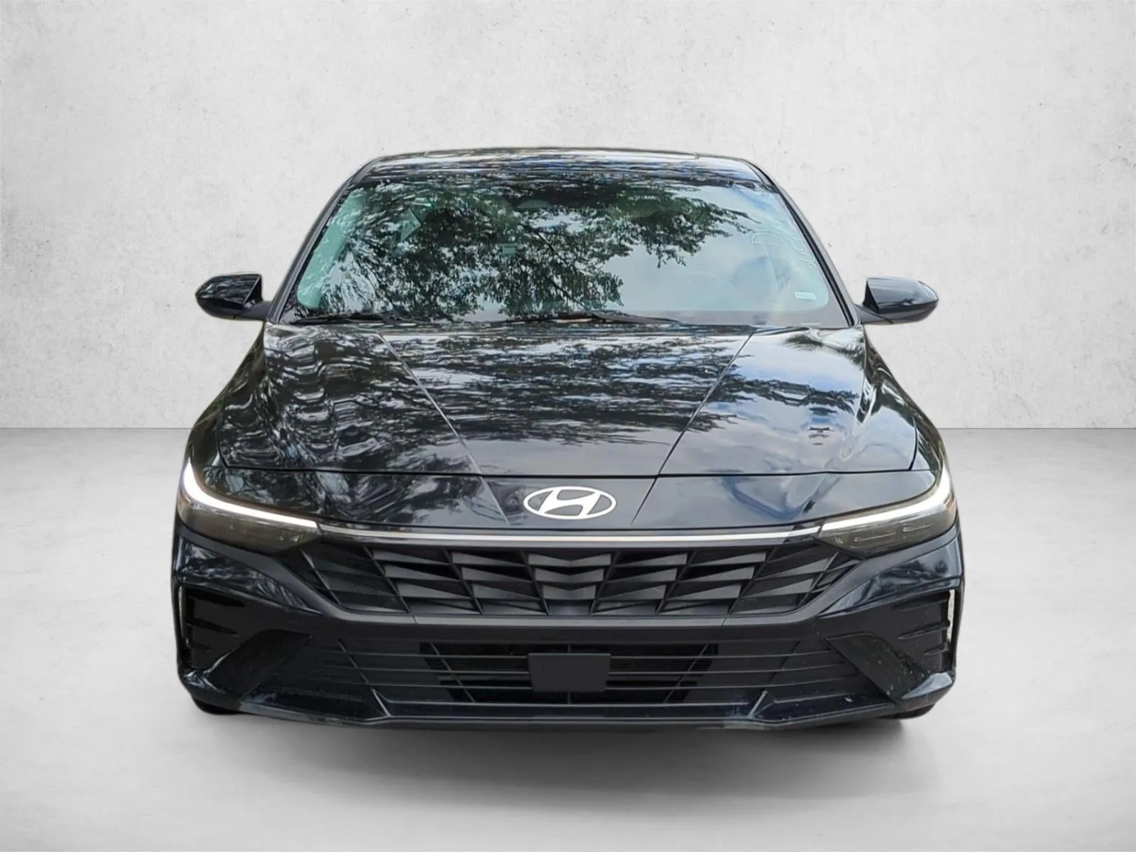 2025 Hyundai ELANTRA SEL Convenience IVT photo 2