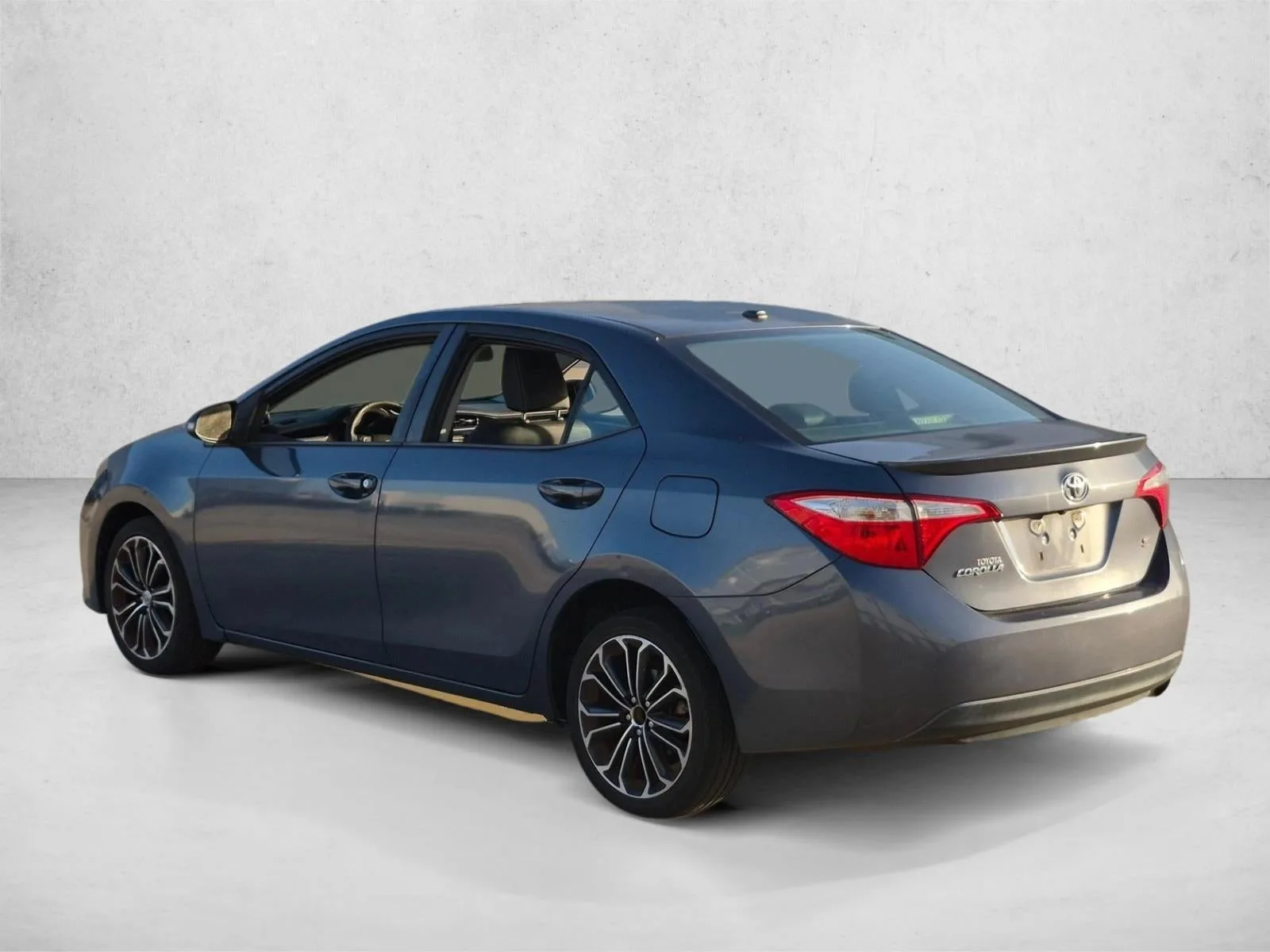 2016 Toyota Corolla 4dr Sdn CVT Auto S Premium (Natl) photo 7