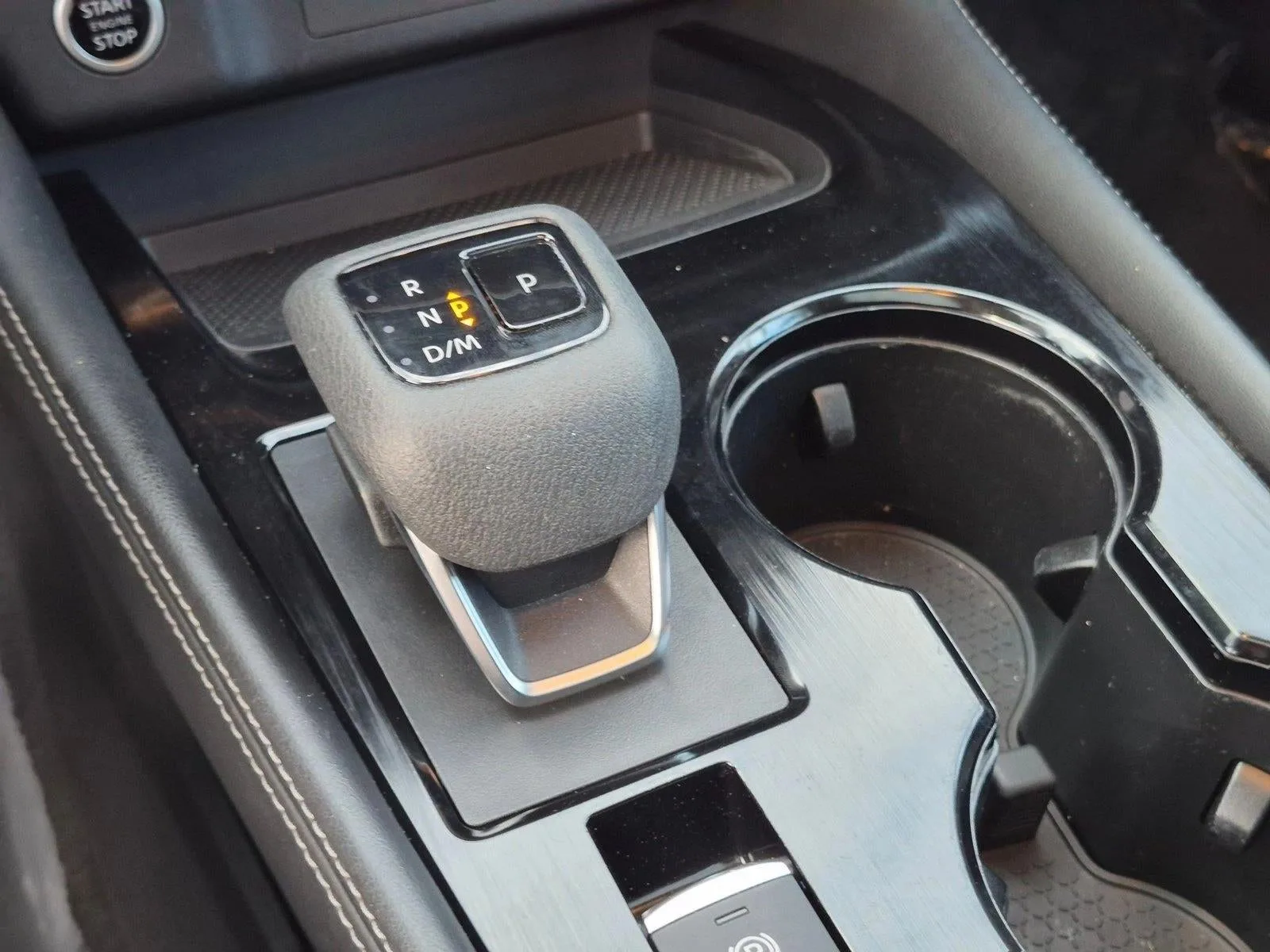 2021 Nissan Rogue FWD SL photo 11
