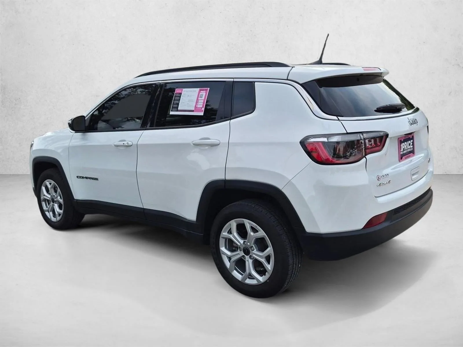 2025 Jeep Compass Latitude 4x4 photo 8