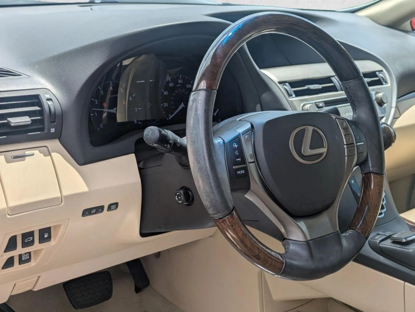 2015 Lexus RX 350 AWD 4dr photo 3
