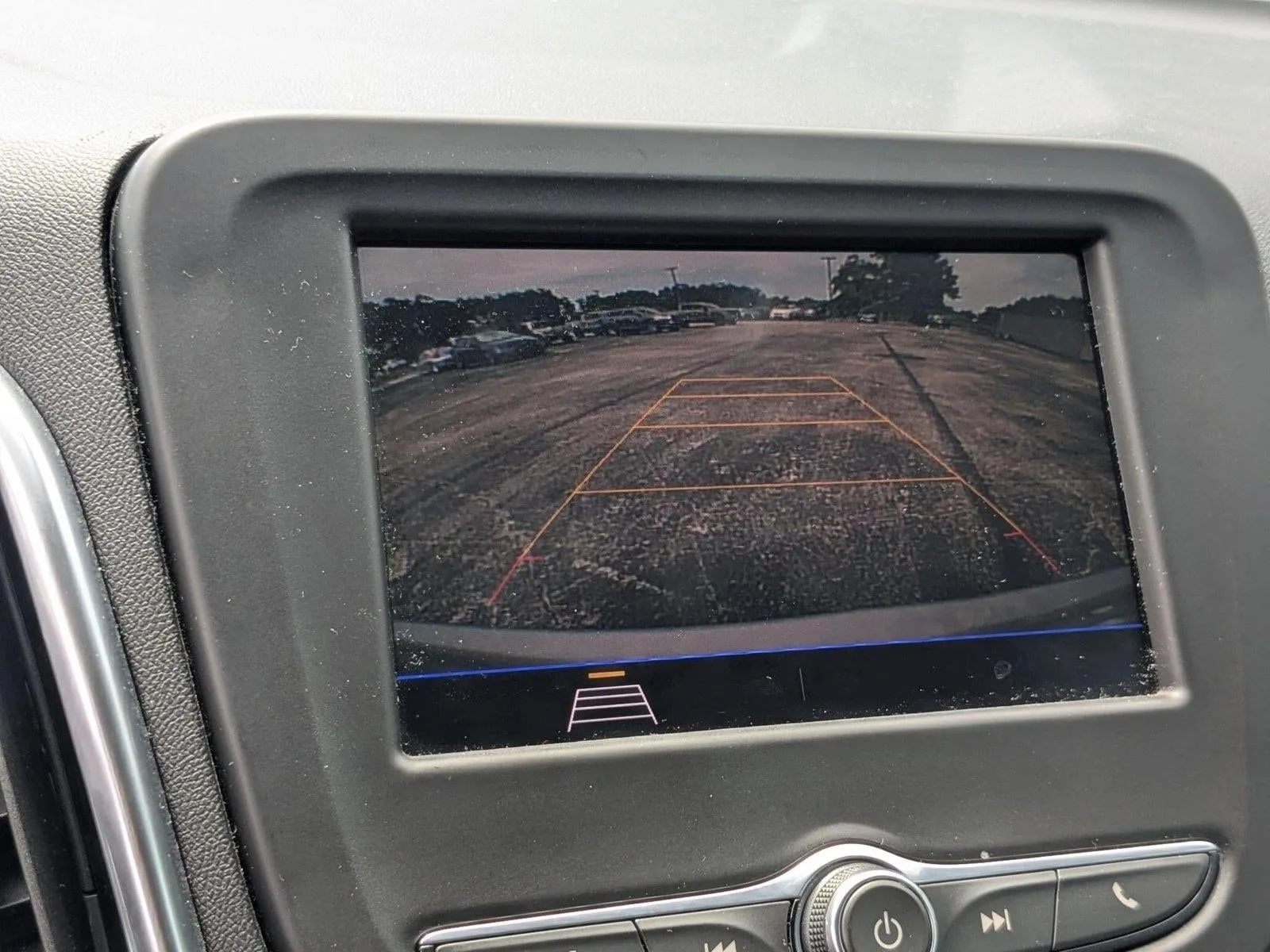 2021 Chevrolet Equinox LS photo 9
