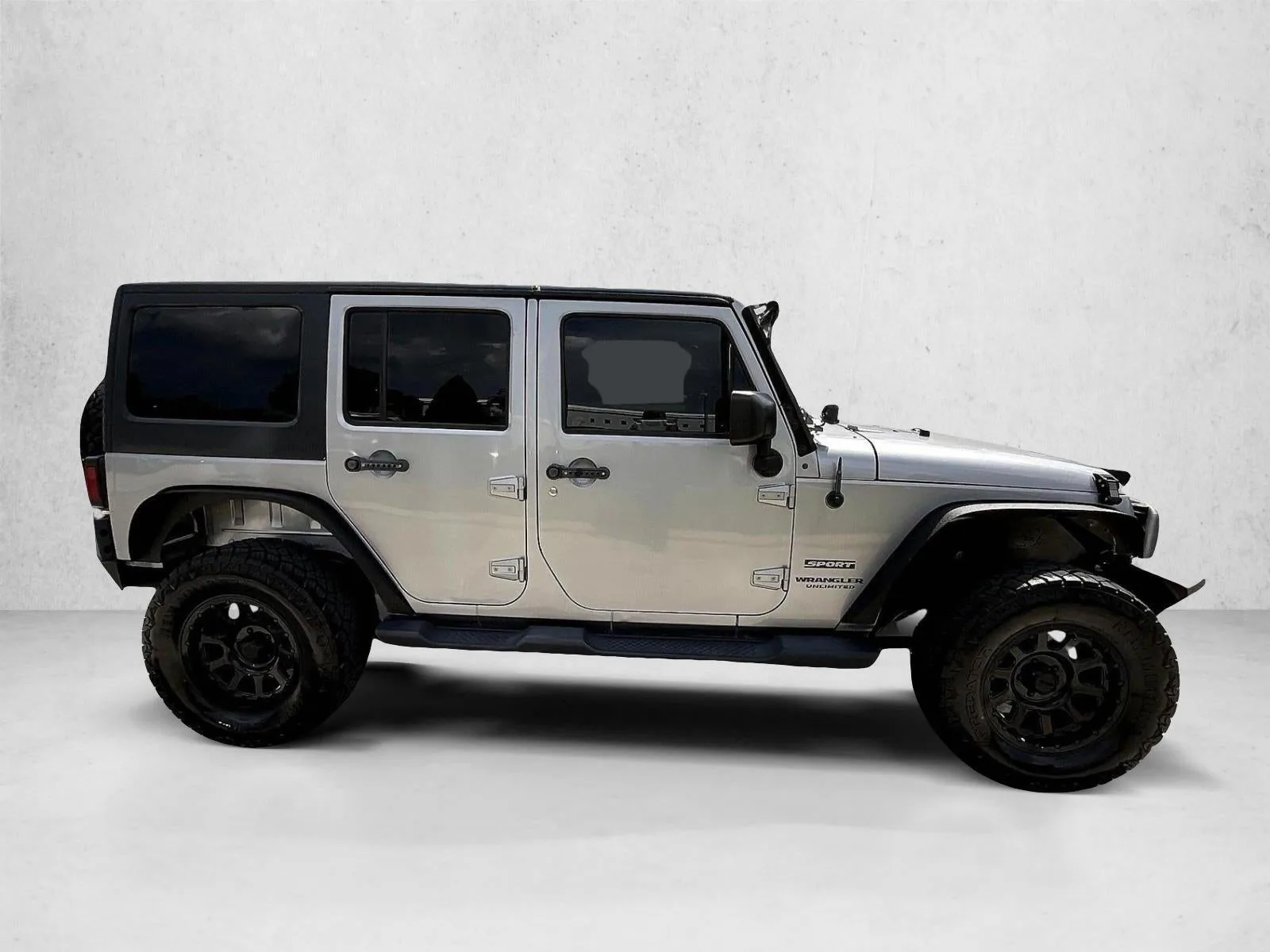 2016 Jeep Wrangler Unlimited 4WD 4dr Sport photo 5