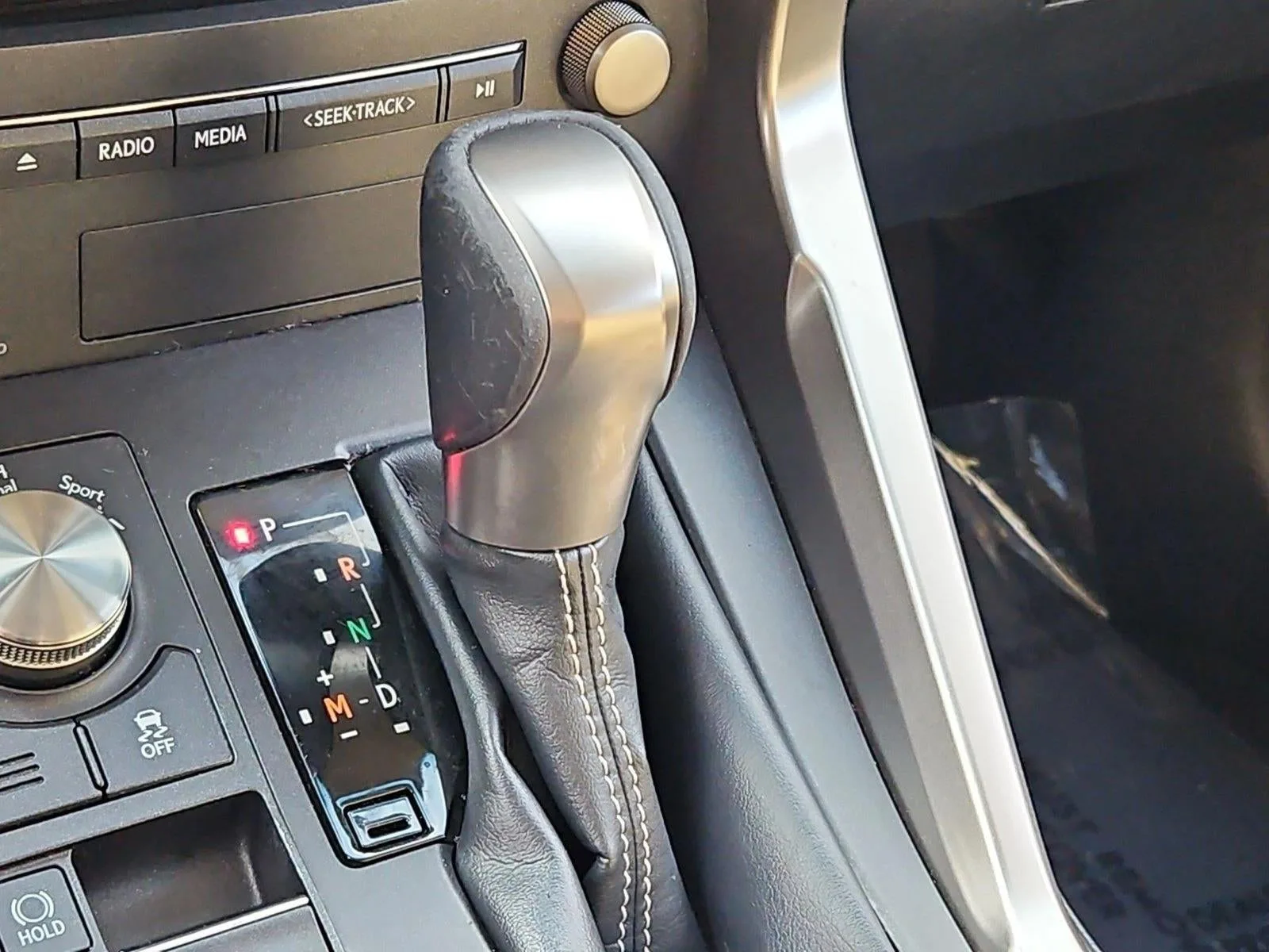 2018 Lexus NX 300 FWD photo 12
