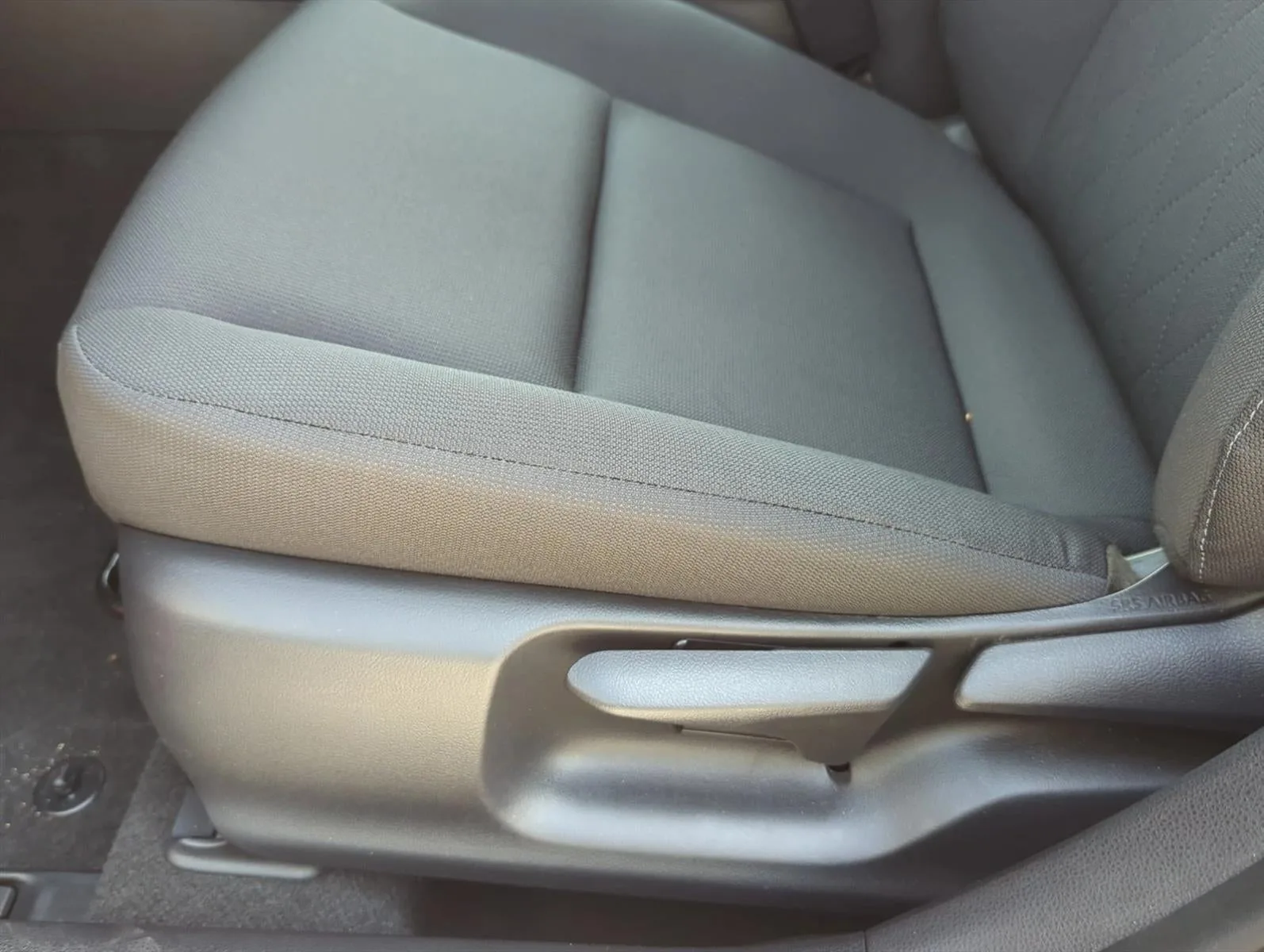 2024 Toyota Corolla LE CVT (Natl) photo 12