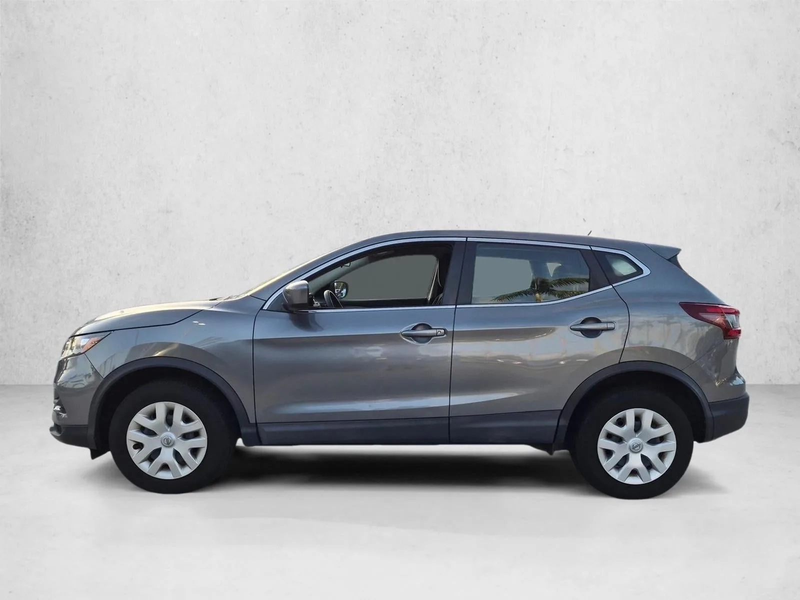 2020 Nissan Rogue Sport AWD S photo 8