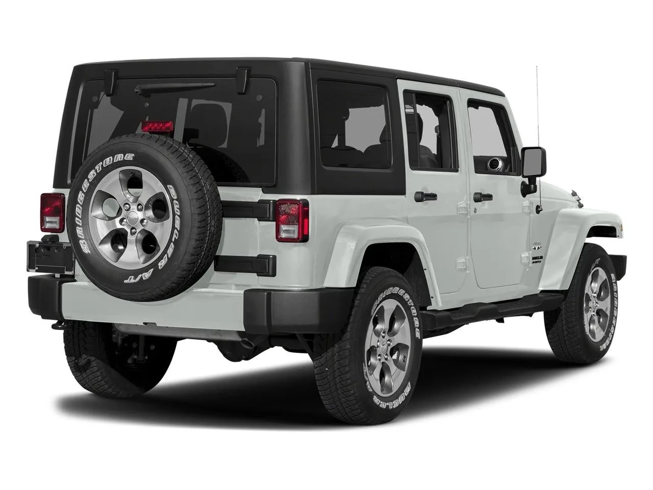2017 Jeep Wrangler Unlimited Smoky Mountain 4x4 *Ltd Avail* photo 3
