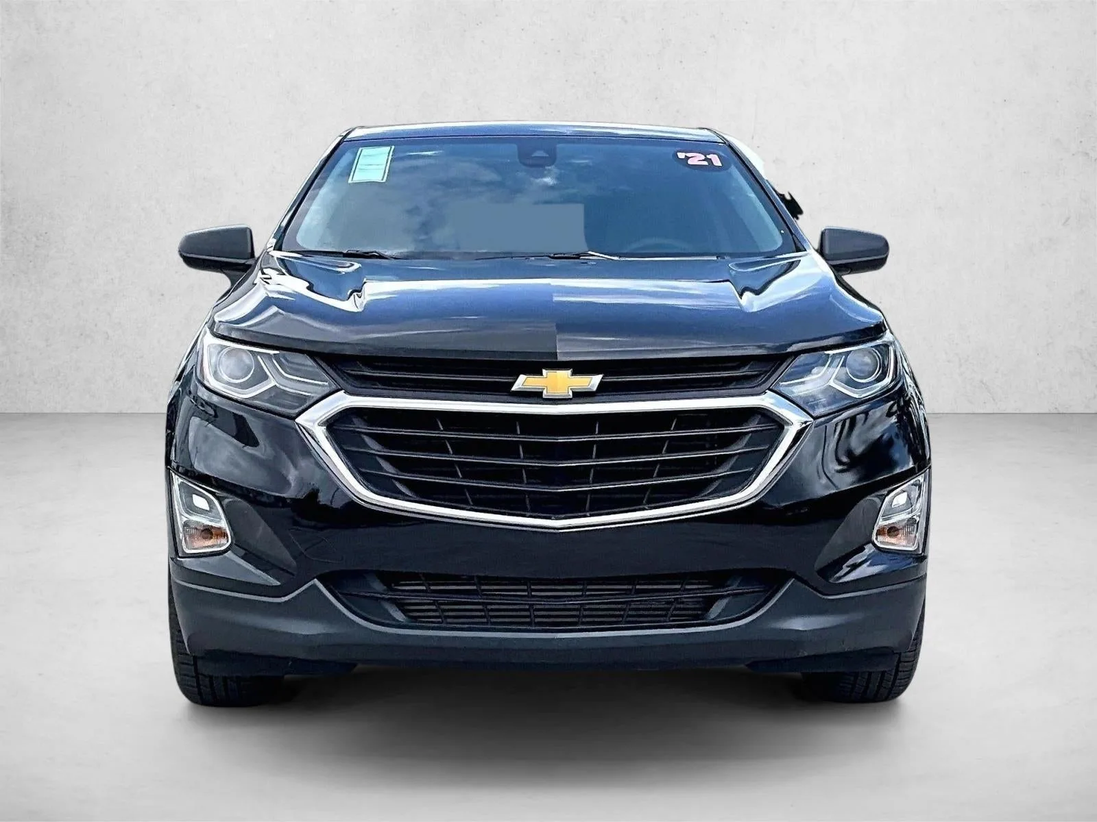 2021 Chevrolet Equinox LS photo 3