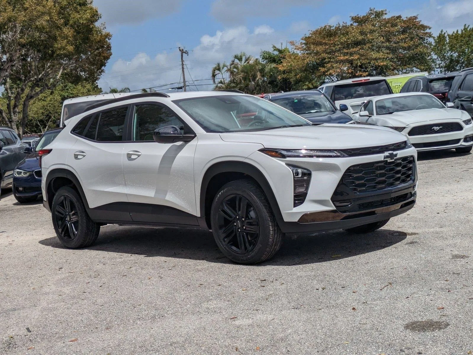 2025 Chevrolet Trax ACTIV photo 8
