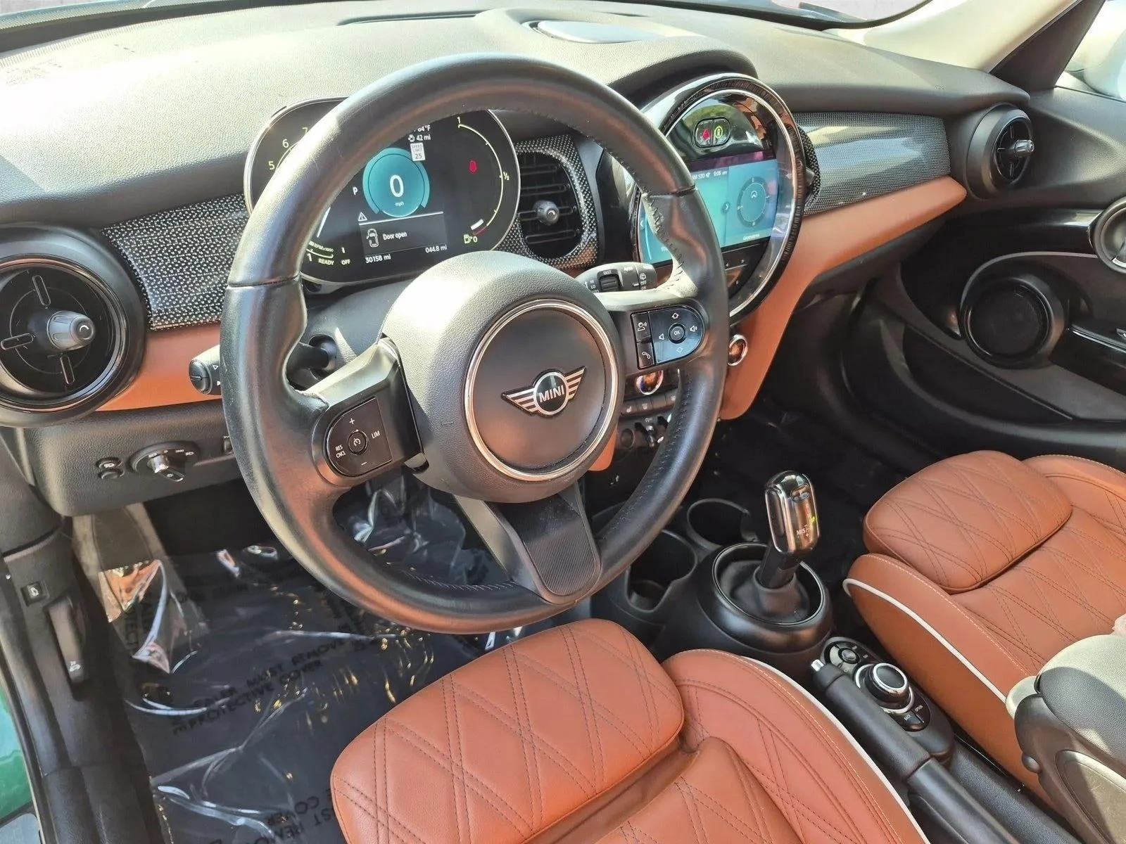 2024 MINI Hardtop Cooper photo 10