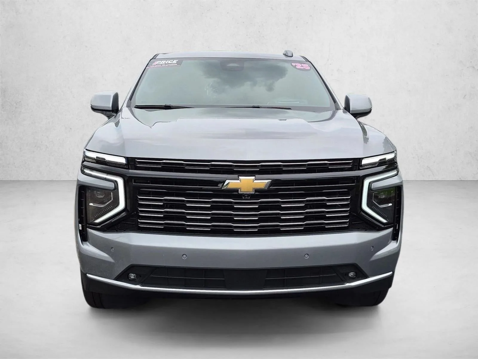 2025 Chevrolet Tahoe High Country photo 2