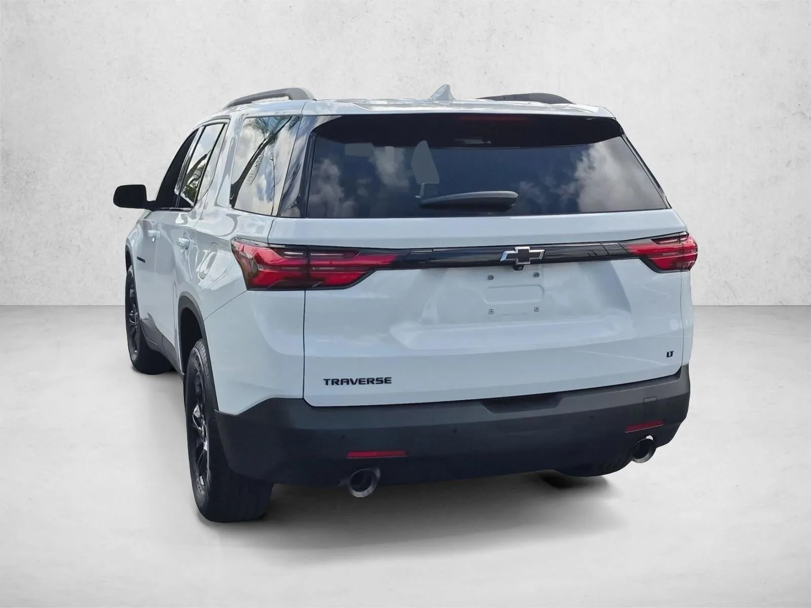 2023 Chevrolet Traverse LT Cloth photo 8