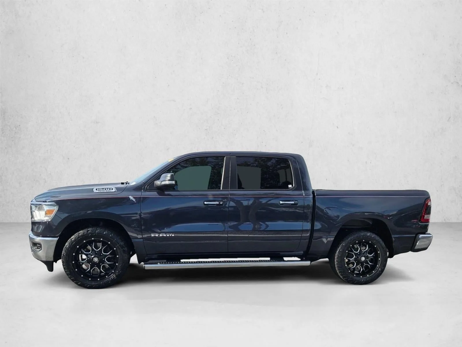 2019 RAM 1500 Big Horn/Lone Star 4x2 Crew Cab 5'7" Box photo 9