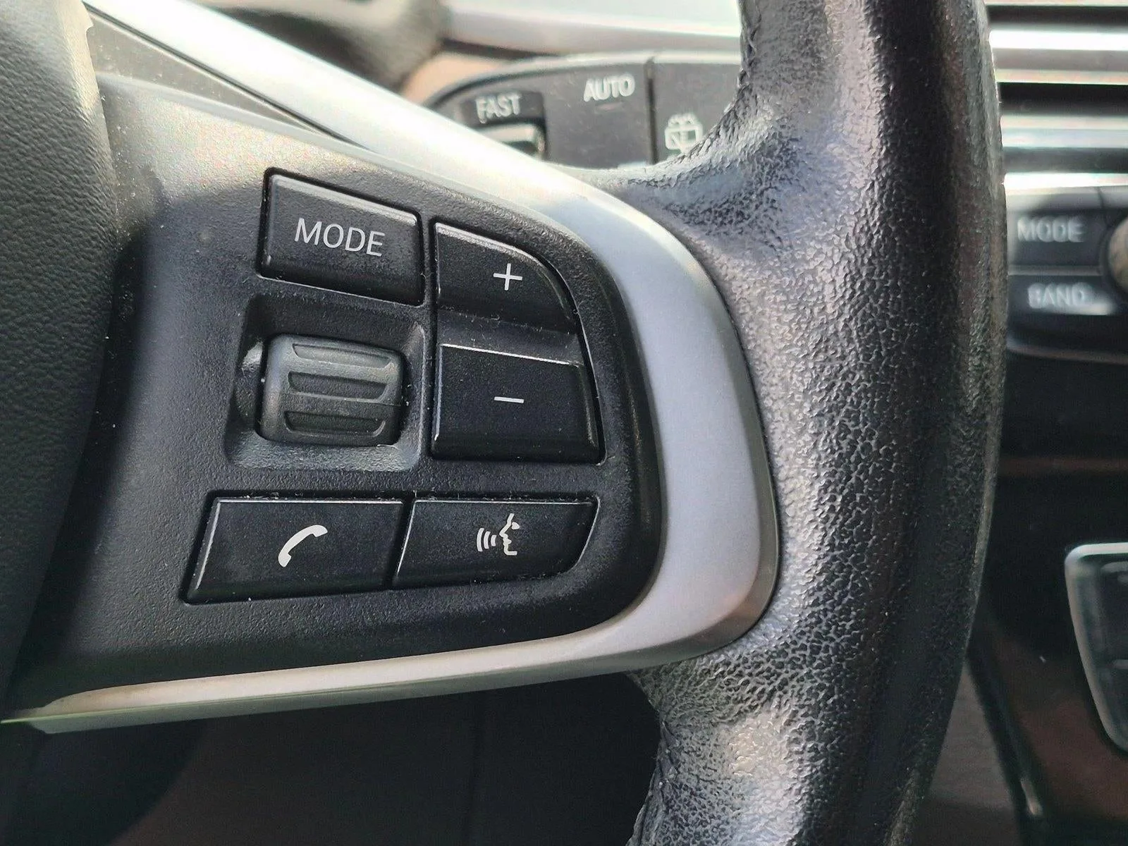 2018 BMW X1 sDrive28i Sports Activity Vehicle photo 11
