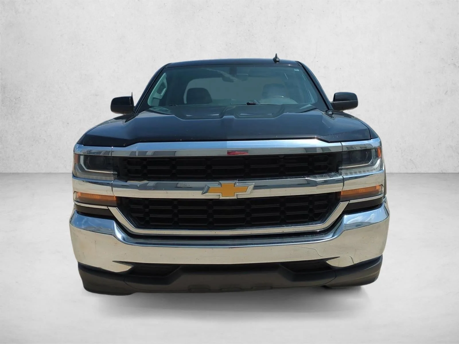 2019 Chevrolet Silverado 1500 LD Double Cab Standard Box 2-Wheel Drive LT photo 2