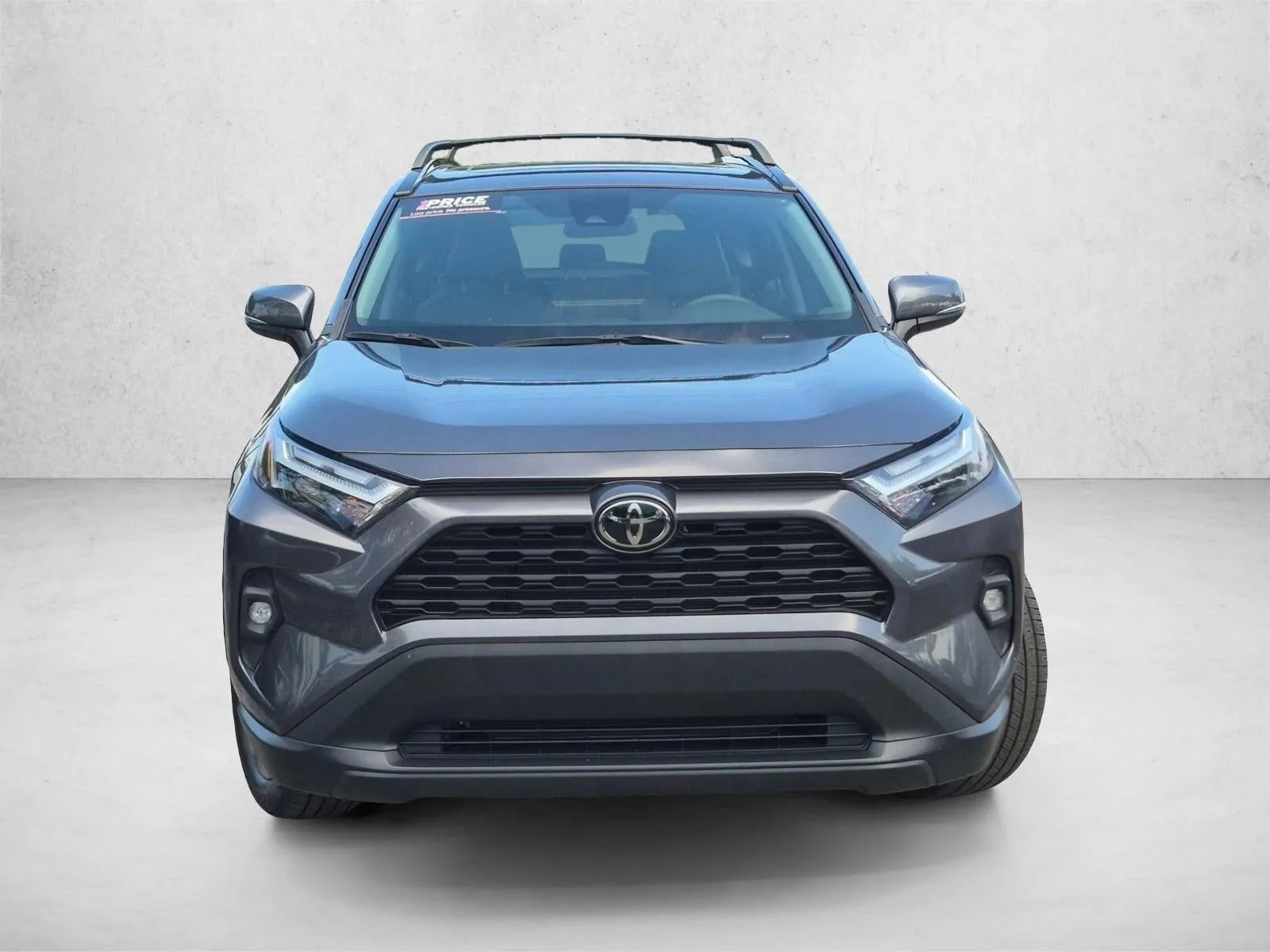 2024 Toyota RAV4 XLE Premium photo 2