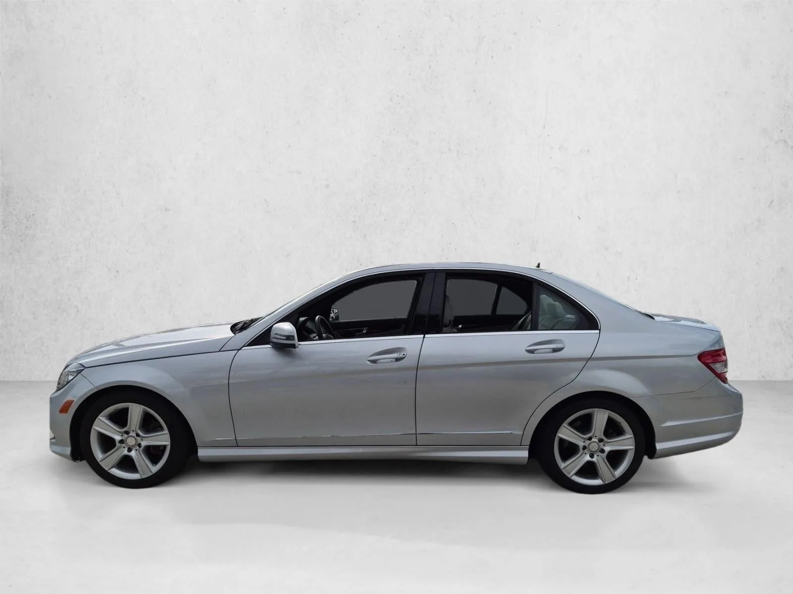 2011 Mercedes-Benz C-Class C 300 Sport Sedan photo 9