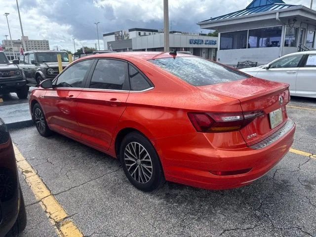 2019 Volkswagen Jetta SEL photo 10