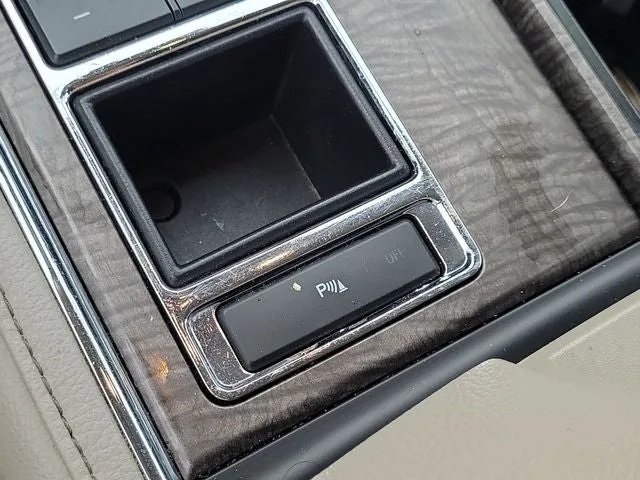 2018 Ford Expedition Limited photo 29