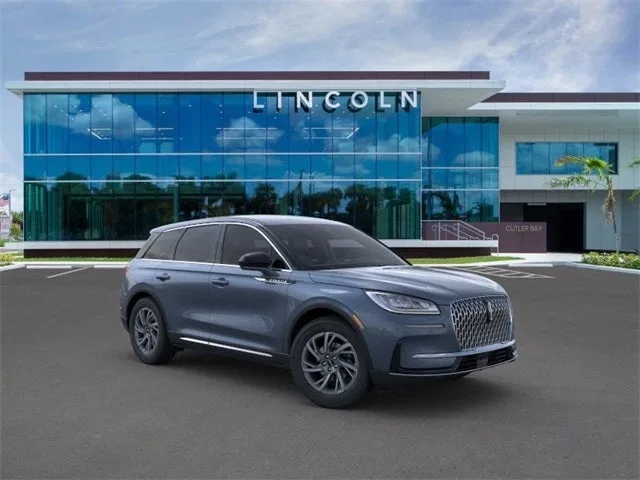 2024 Lincoln Corsair Premiere photo 7