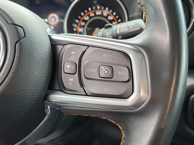 2022 Jeep Wrangler Unlimited Sahara High Altitude photo 21