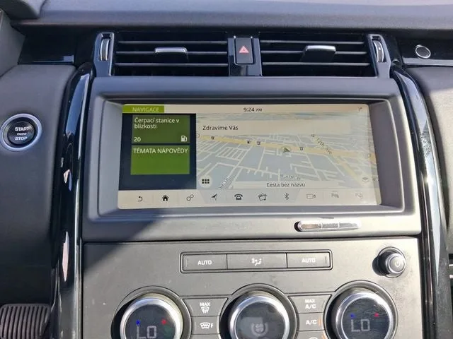 2020 Land Rover Discovery SE photo 18