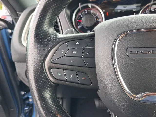 2022 Dodge Challenger GT photo 13