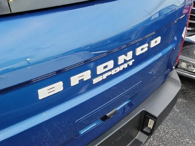 2023 Ford Bronco Sport Outer Banks photo 5