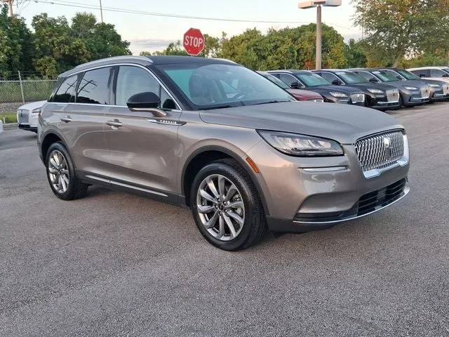 2021 Lincoln Corsair Standard photo 23