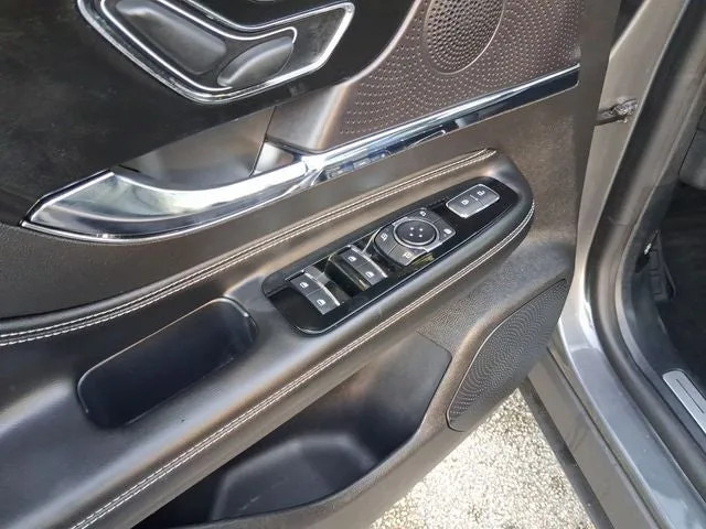 2023 Lincoln Corsair Standard photo 15