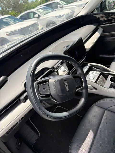 2025 Lincoln Nautilus Premiere photo 4