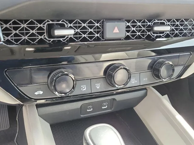 2023 Honda Accord Hybrid EX-L photo 22