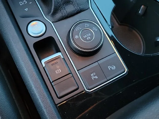 2019 Volkswagen Atlas SEL Premium 4Motion photo 25