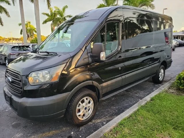 2015 Ford Transit-250 Base photo 33