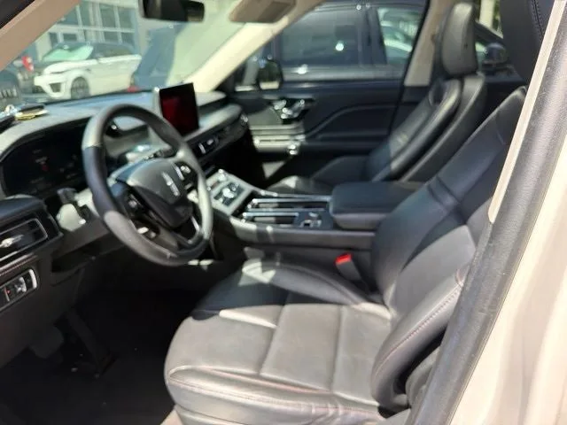 2024 Lincoln Aviator Premiere Premium photo 2