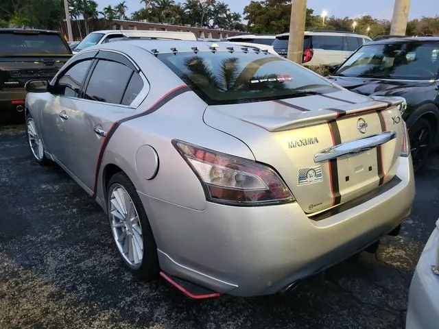 2014 Nissan Maxima 3.5 SV photo 2
